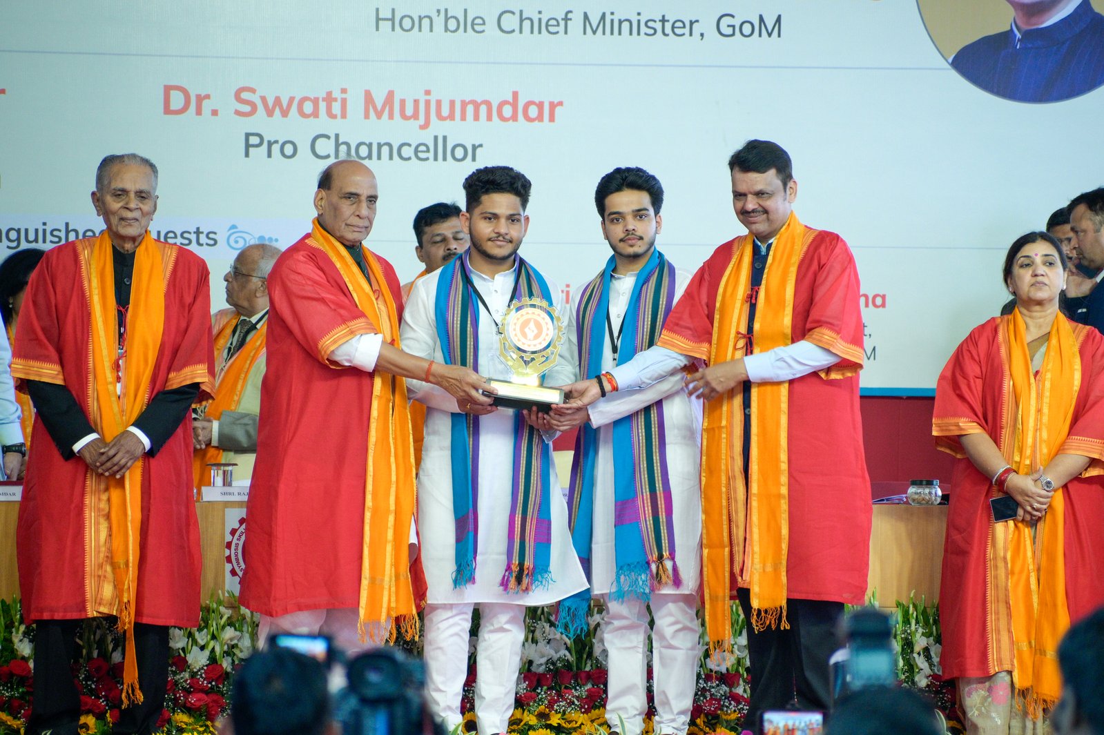 Formium Alliance team at the Atmanirbhar Award 2025 ceremony